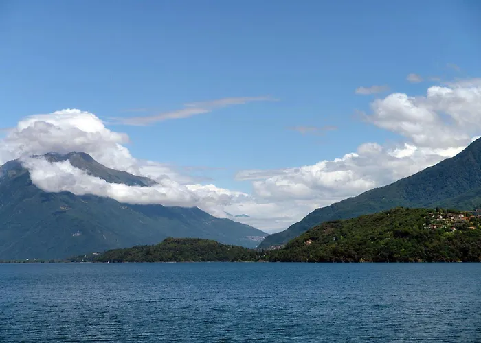 Waterside - By Myhomeincomo דירה *