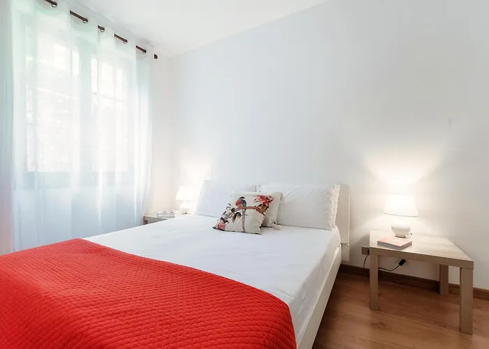 Waterside - By Myhomeincomo דירה *