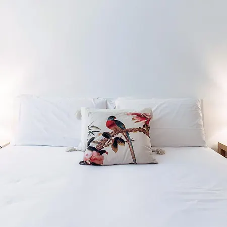 Waterside - By Myhomeincomo