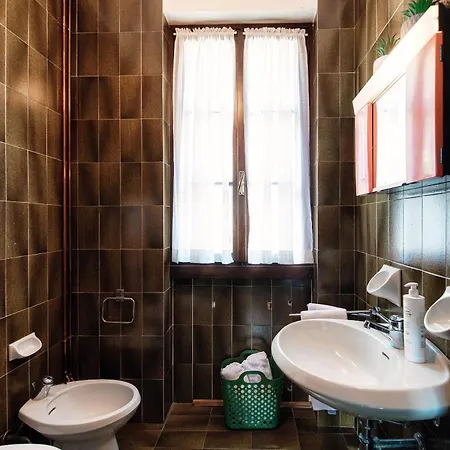 Apartman Waterside - By Myhomeincomo