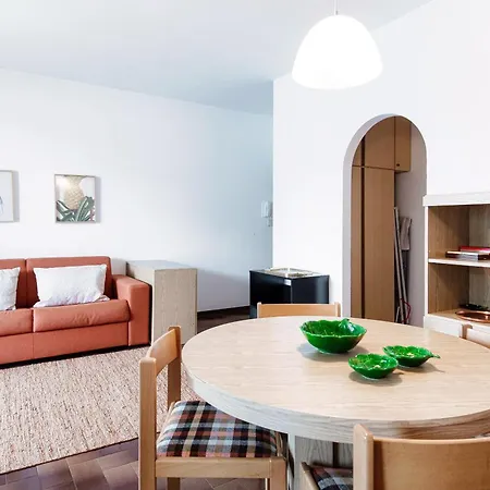 Waterside - By Myhomeincomo Musso